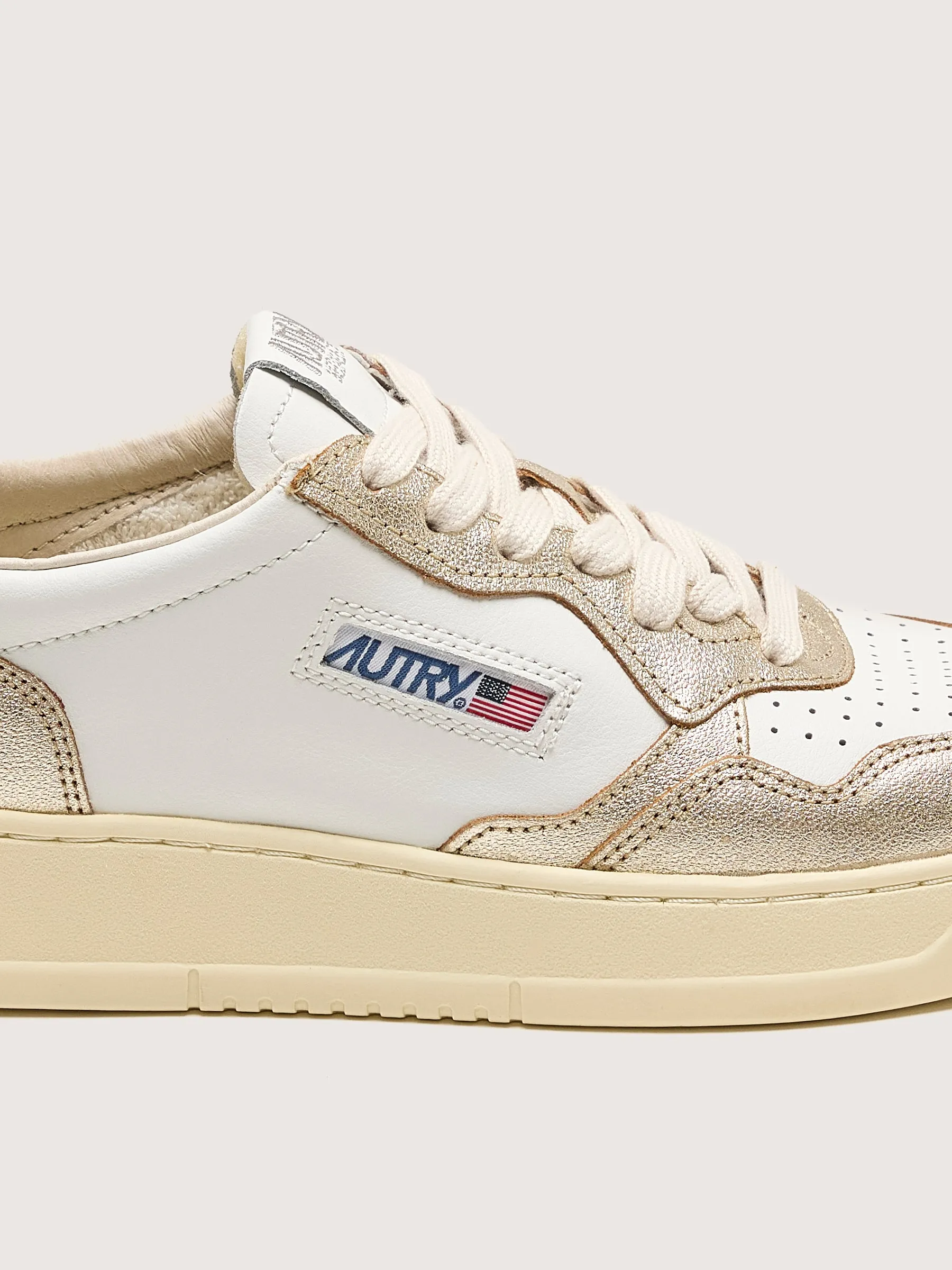 AUTRY | MEDALIST LOW FOR WOMEN