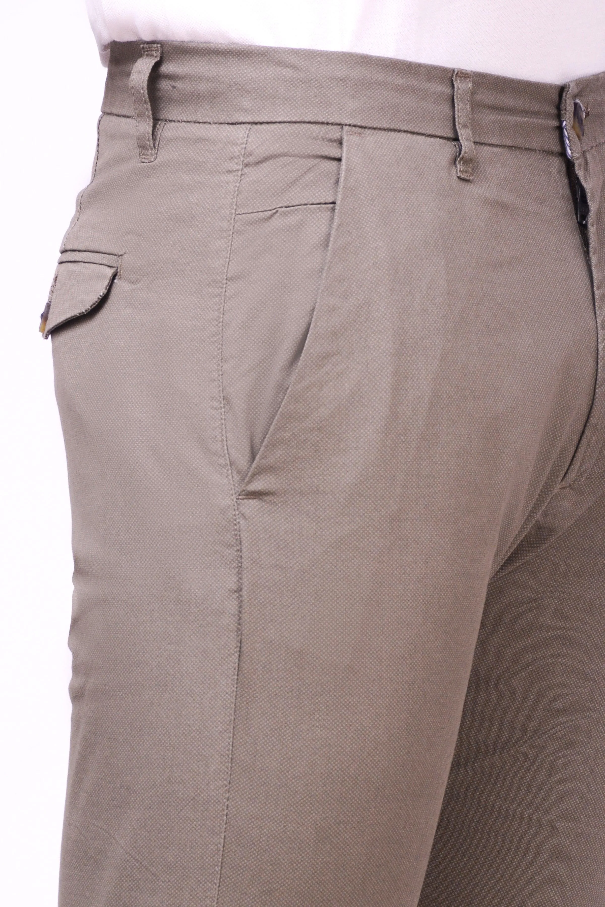 CASUAL CHINO SHORTS OLIVE