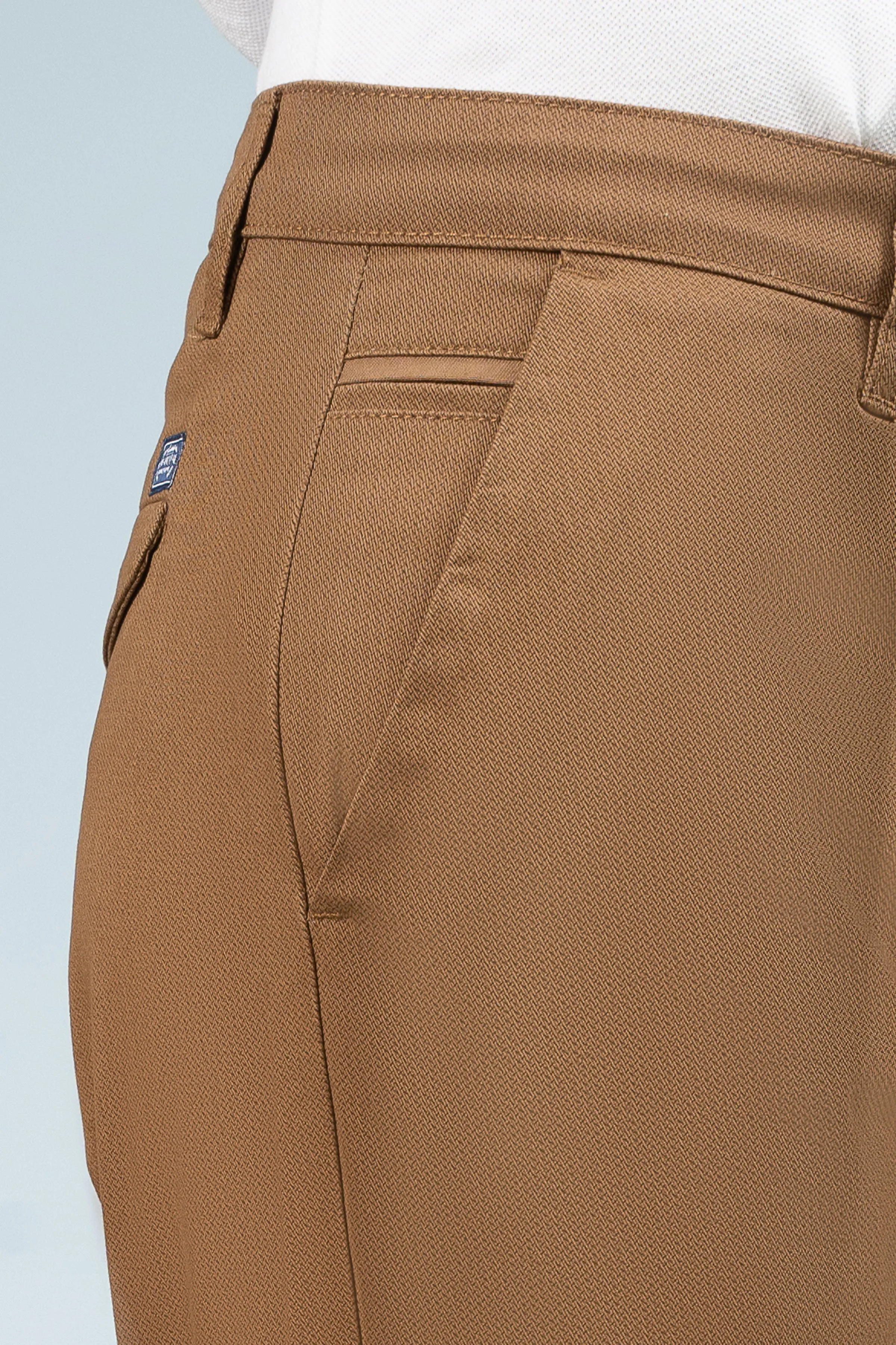 CASUAL PANT CROSS POCKET CAMEL