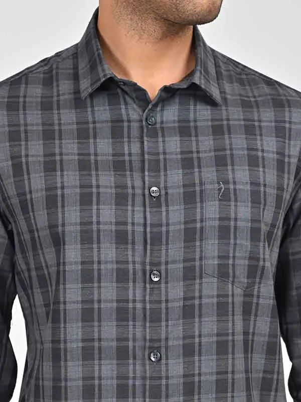 Men Checked Full Sleeve Cotton Shirt