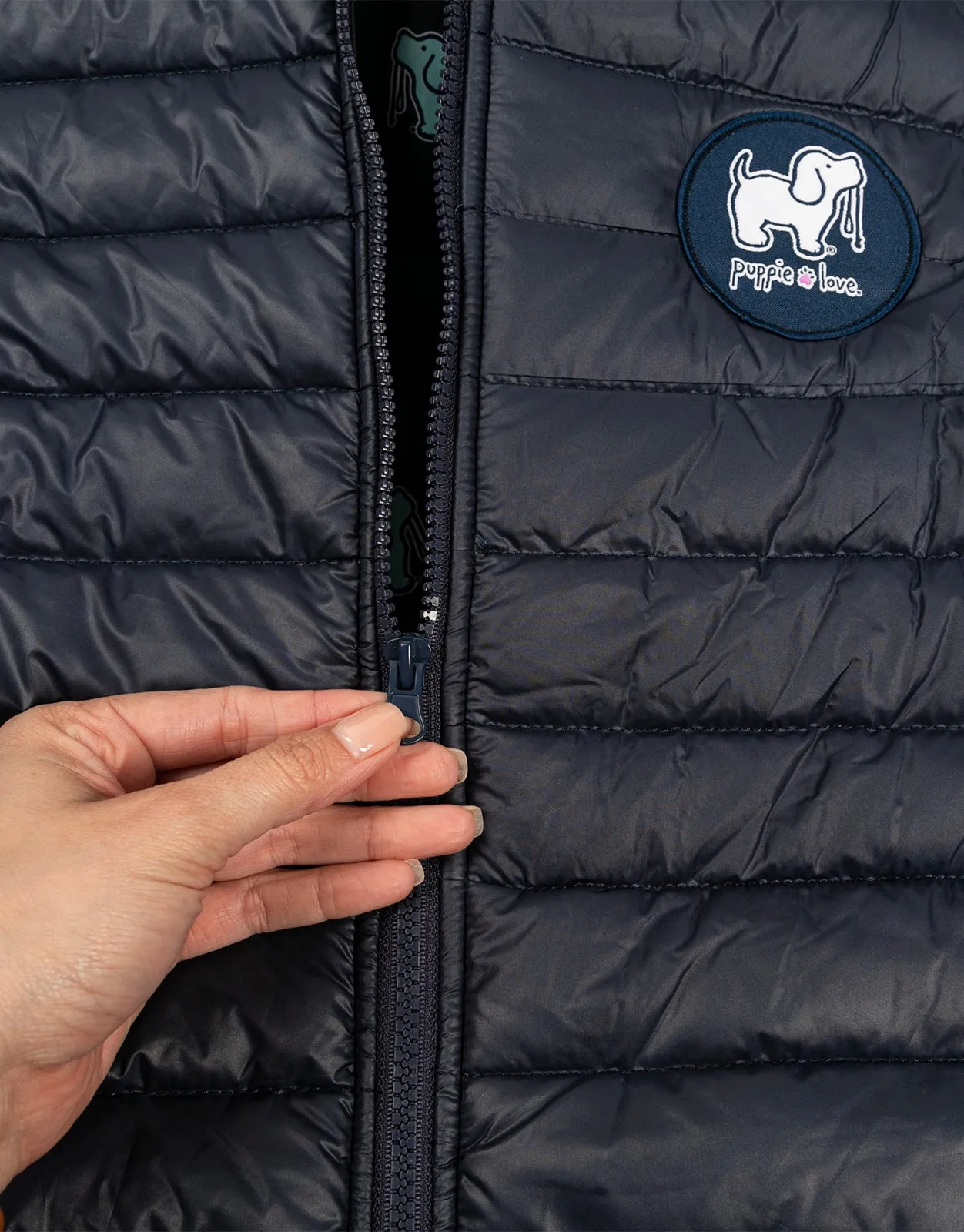 NAVY PUFFER JACKET